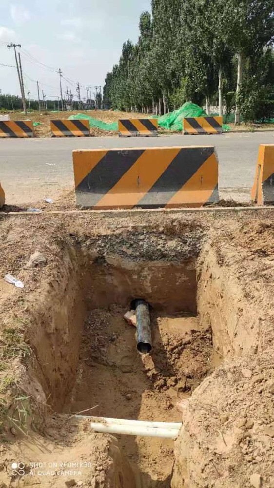 建湖穿马路放管子