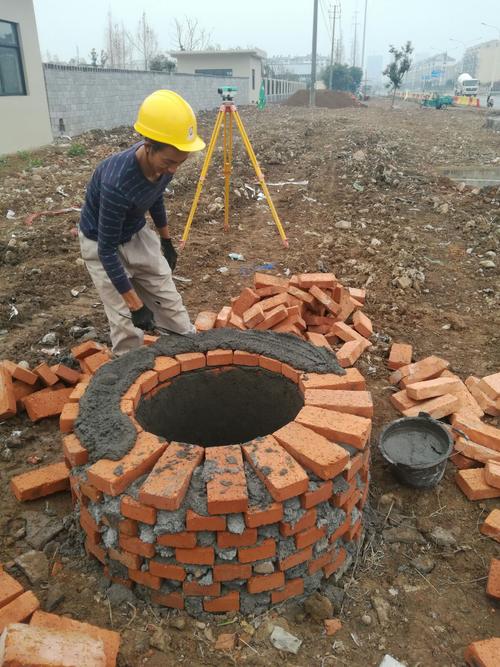 建湖打农村吊水老井
